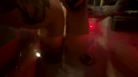 Snapshot of tjamesm82 chatting on November 5, 7:08 am Foolisheart online show from November 5, 7:08 am