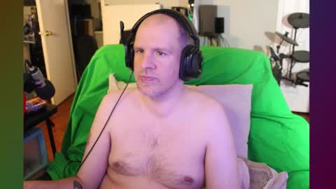 TK Maconn online show from February 13, 10:00 am