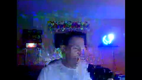 TK online show from December 25, 1:42 am