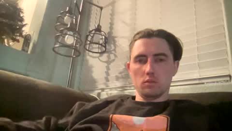 tlayne410 online show from November 14, 7:40 am