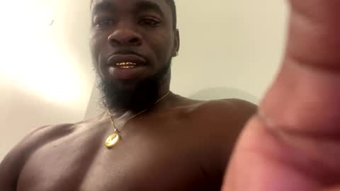 Snapshot of tlc071994 chatting on February 28, 9:12 pm tlc071994 online show from February 28, 9:12 pm