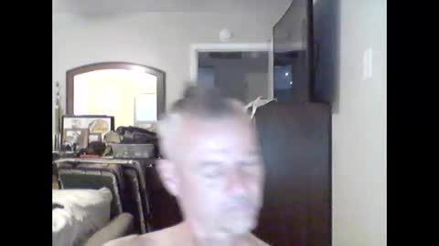 tx46m online show from October 26, 11:31 pm