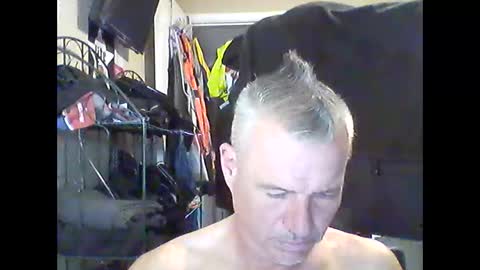 tx46m online show from March 15, 11:22 pm