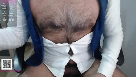 Leonel online show from December 1, 4:01 pm