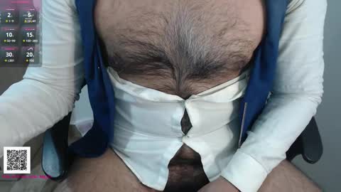 Snapshot of toaster1993 chatting on February 20, 6:52 pm Leonel online show from February 20, 6:52 pm