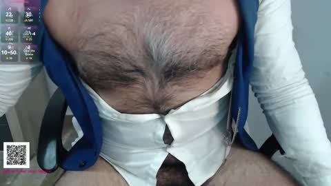 Snapshot of toaster1993 chatting on February 27, 5:24 pm Leonel online show from February 27, 5:24 pm