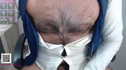 Snapshot of toaster1993 chatting on March 3, 4:35 pm Leonel online show from March 3, 4:35 pm