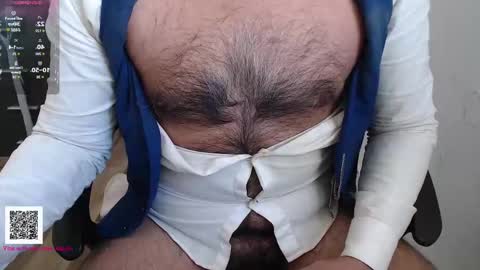 Snapshot of toaster1993 chatting on March 17, 12:41 pm Leonel online show from March 17, 12:41 pm