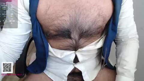 Snapshot of toaster1993 chatting on March 27, 8:48 am Leonel online show from March 27, 8:48 am