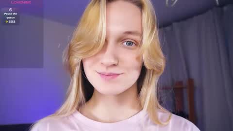 Mary online show from November 3, 6:14 am