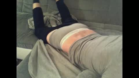 Snapshot of today2123 chatting on December 12, 8:43 pm today2123 online show from December 12, 8:43 pm