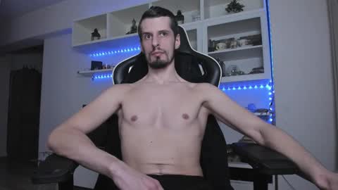 Snapshot of toddclaytonn chatting on February 1, 1:15 am Todd online show from February 1, 1:15 am