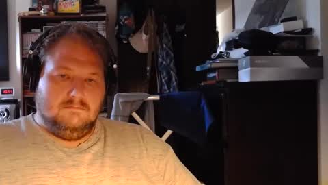 Snapshot of toede_0 chatting on September 10, 5:57 pm Toede online show from September 10, 5:57 pm