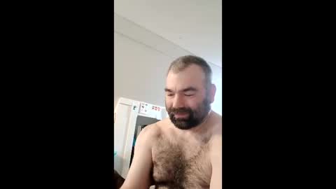 toeknee4343 online show from April 18, 6:28 am