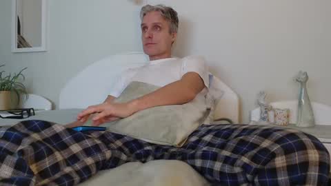 Snapshot of toffmen chatting on December 27, 3:48 pm Daniel Bisexual uncut 20cm online show from December 27, 3:48 pm