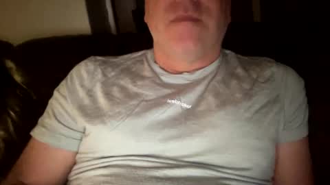 Snapshot of toggaman chatting on January 31, 6:35 am Joshua1983 online show from January 31, 6:35 am