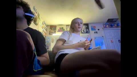 tohottohandletocoldtohold online show from February 27, 4:23 am