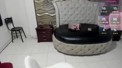 Snapshot of toky_doll chatting on December 3, 10:29 pm toky online show from December 3, 10:29 pm