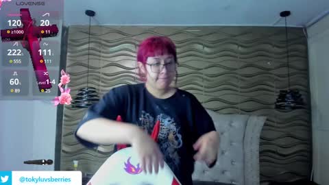 Snapshot of toky_doll chatting on January 3, 7:18 pm toky online show from January 3, 7:18 pm