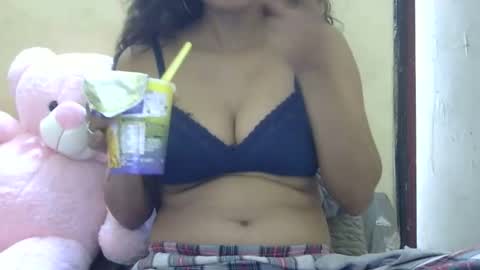 Snapshot of tokyo_indian chatting on October 31, 5:52 am Tokyo online show from October 31, 5:52 am