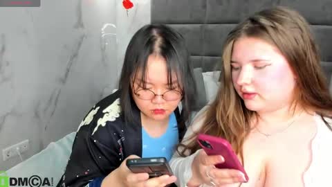 Snapshot of tokyodreamss chatting on April 27, 9:18 am tokyodreamss online show from April 27, 9:18 am