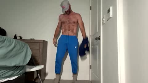 Snapshot of tokyodude12 chatting on November 17, 6:03 pm The Beekeeper online show from November 17, 6:03 pm