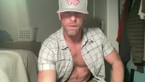 Snapshot of tokyodude12 chatting on December 19, 1:12 am The Beekeeper online show from December 19, 1:12 am