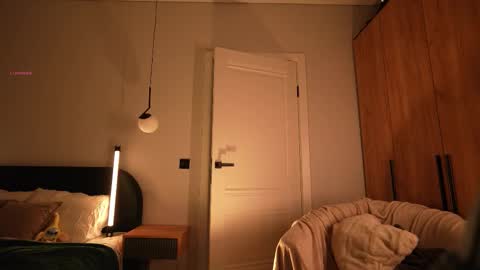 Snapshot of tollysage chatting on October 8, 2:31 am Sage. TG channel online show from October 8, 2:31 am