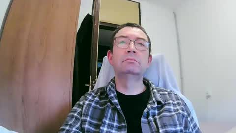 tolon408472 online show from January 8, 4:11 pm