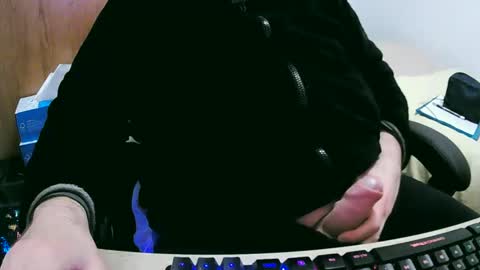 tolon408472 online show from January 18, 2:14 am