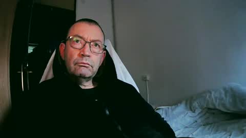 tolon408472 online show from January 21, 4:27 pm