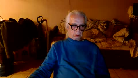 tom112292014 online show from March 25, 2:06 am