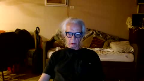 Snapshot of tom112292014 chatting on June 16, 1:30 am tom112292014 online show from June 16, 1:30 am