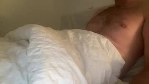 Snapshot of tom12277 chatting on January 7, 2:51 pm Tom online show from January 7, 2:51 pm