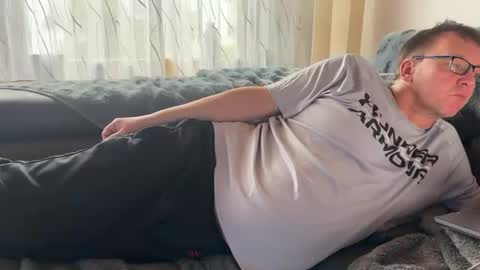 Tom online show from February 21, 9:10 am