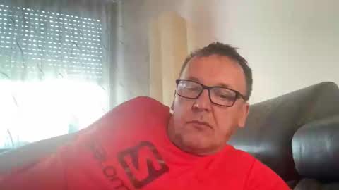 Snapshot of tom6644 chatting on May 28, 4:48 pm Tom online show from May 28, 4:48 pm