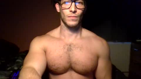 tom90ukx online show from November 25, 3:56 pm