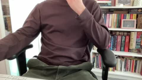 tom94jh online show from April 28, 11:48 am