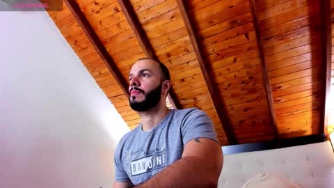   online show from December 15, 12:20 pm