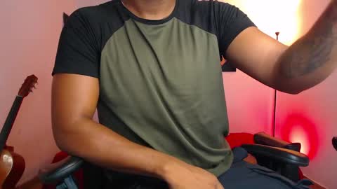 TOM online show from March 7, 3:28 pm