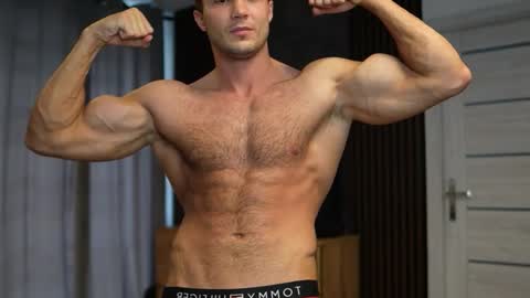 Snapshot of tom_fordd chatting on September 26, 3:38 pm Tom online show from September 26, 3:38 pm