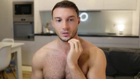 Snapshot of tom_fordd chatting on November 11, 7:08 am Tom online show from November 11, 7:08 am