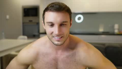 Snapshot of tom_fordd chatting on December 4, 2:26 pm Tom online show from December 4, 2:26 pm