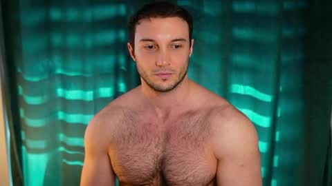 Tom online show from April 1, 7:31 am