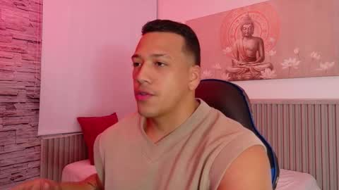 Tom muscle1 online show from November 26, 11:55 am