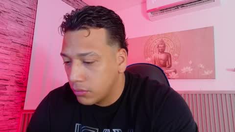 Tom muscle1 online show from February 12, 12:00 pm