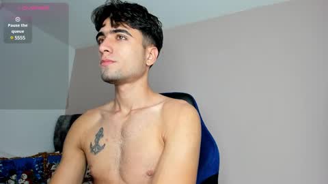 tom online show from January 4, 10:27 am