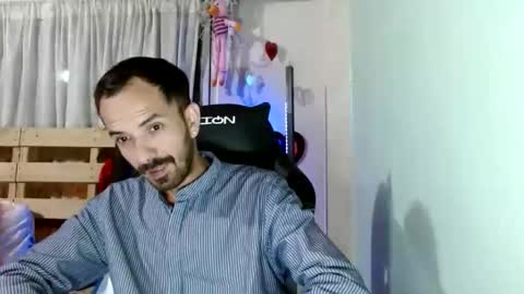 tomas gerauld. make me happy with 10000 tokens online show from March 10, 2:27 am