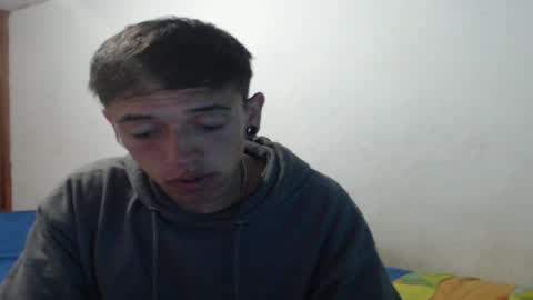 tomas_turbado_ online show from March 13, 7:15 am