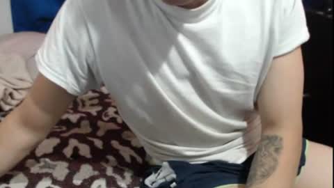 Snapshot of tomas_turbado_ chatting on July 15, 9:47 am tomas_turbado_ online show from July 15, 9:47 am